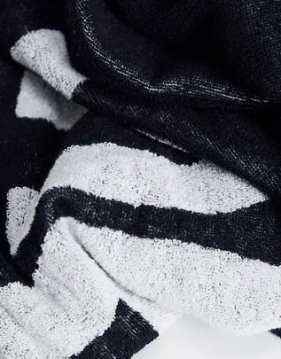 oaobeachtowel_hurley