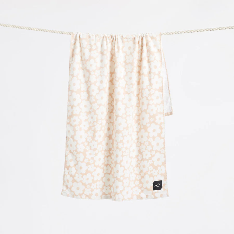 ginnysandstonetowel_slowtide