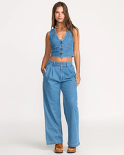 indigoskiestop4_billabong