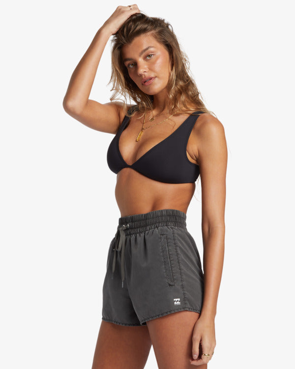 solsearchernewvolley_billabong
