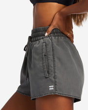 solsearchernewvolley_billabong