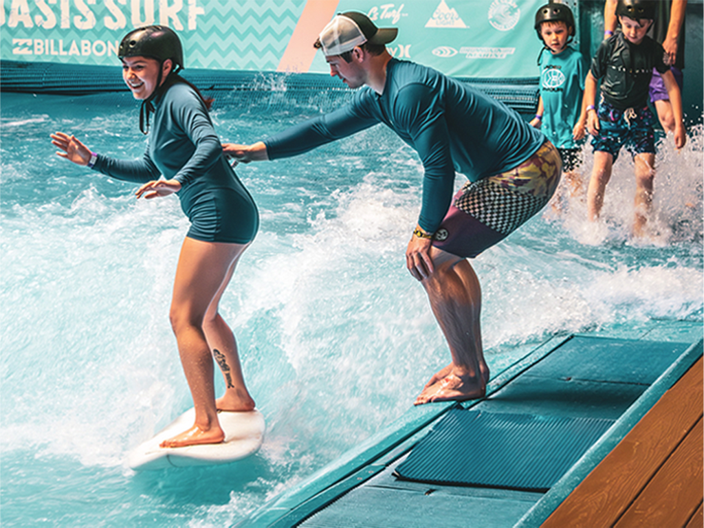 FORFAIT SURF : Surf intérieur et cours théorique – Oasis Surf
