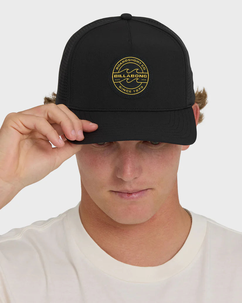 Crossfire Snapback