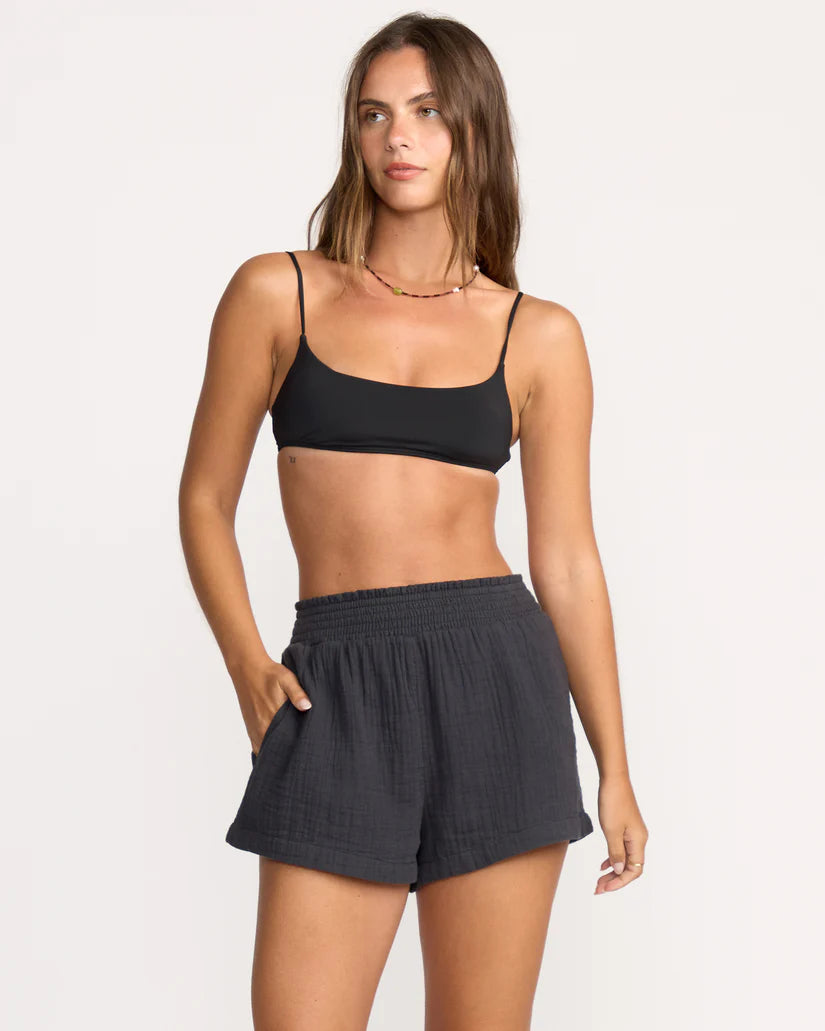 inthewaveshortfa25_billabong