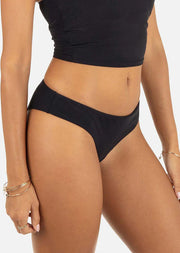 Max Solid Mid Rise Cheeky BTM