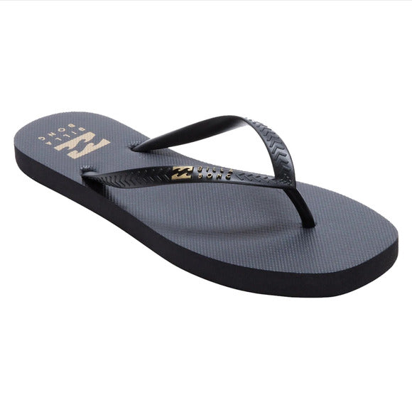 Fiji Square Toe