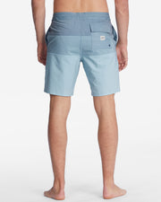 tribongboardshort_billabong