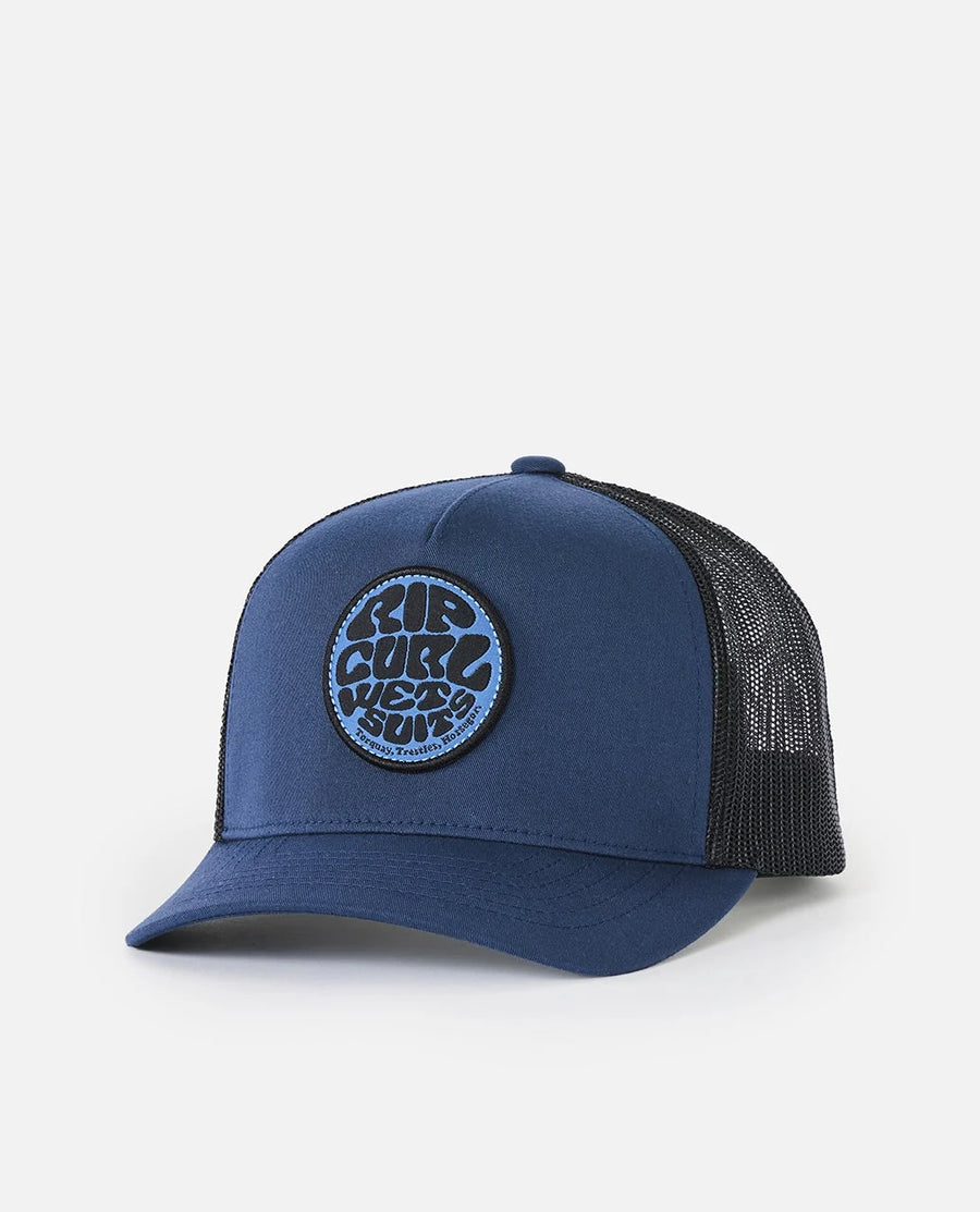 Wetsuit Icon Trucker